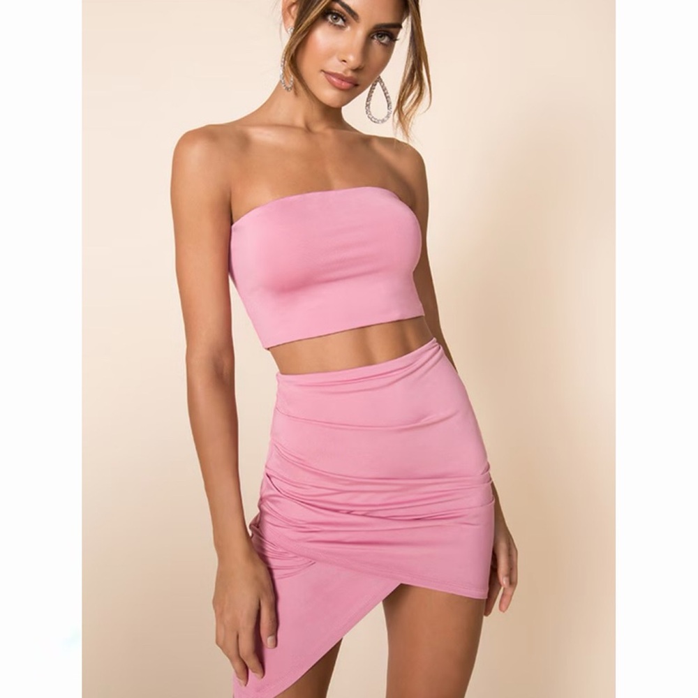 superdown Rose Pink Matching Set with Mini Skirt and Bandeau Top
